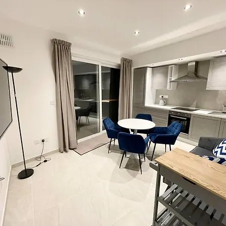 Sunnyside Penthouse Lägenhet Tarxien