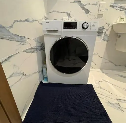 Sunnyside Penthouse *